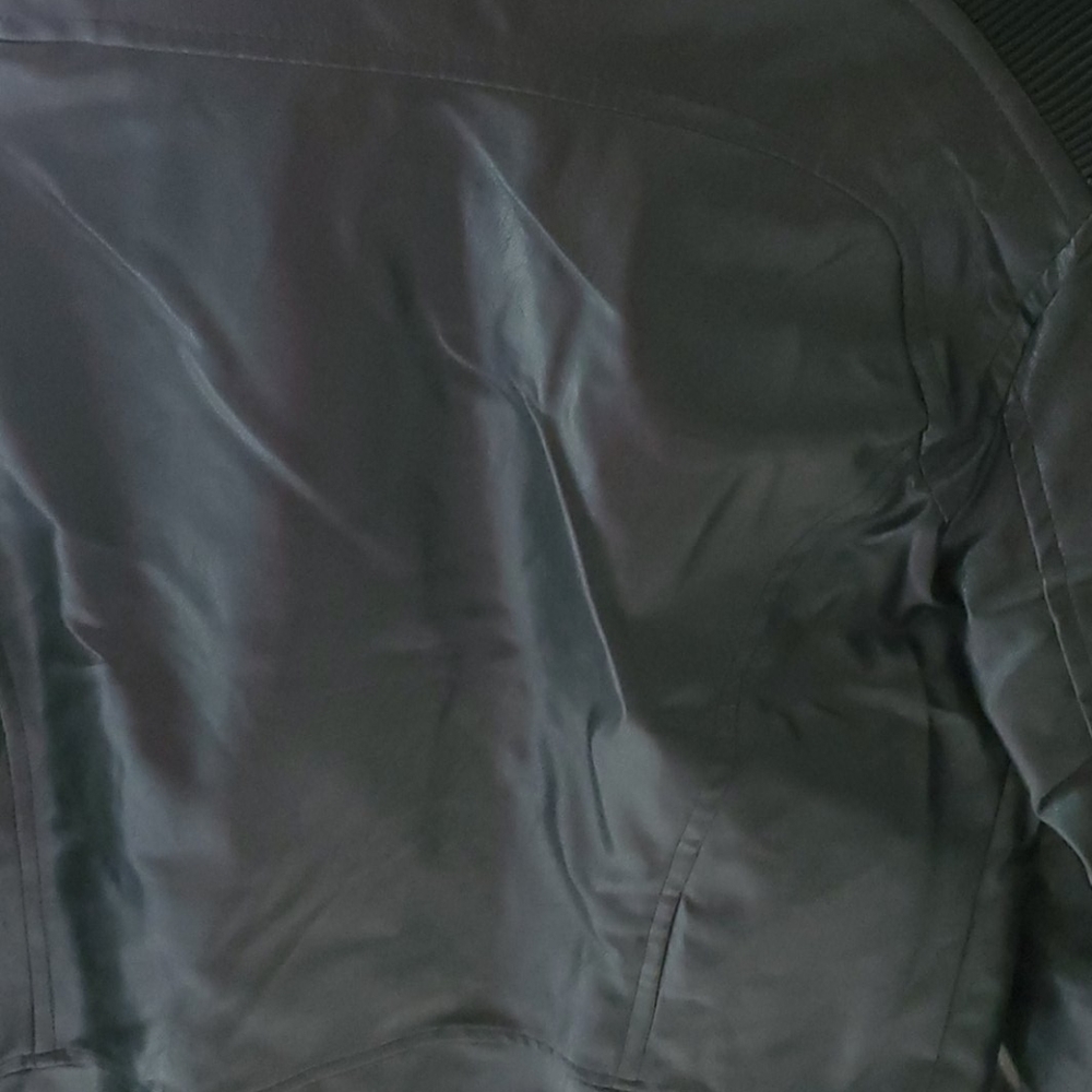 Leather Jacket - Picture 4 of 6
